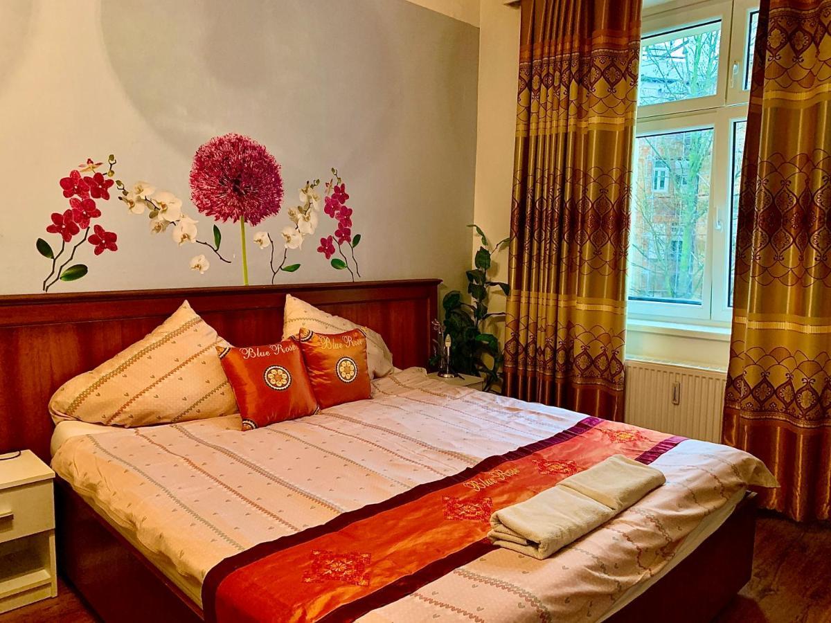 קרלובי וארי Blue Rose Apartman מראה חיצוני תמונה