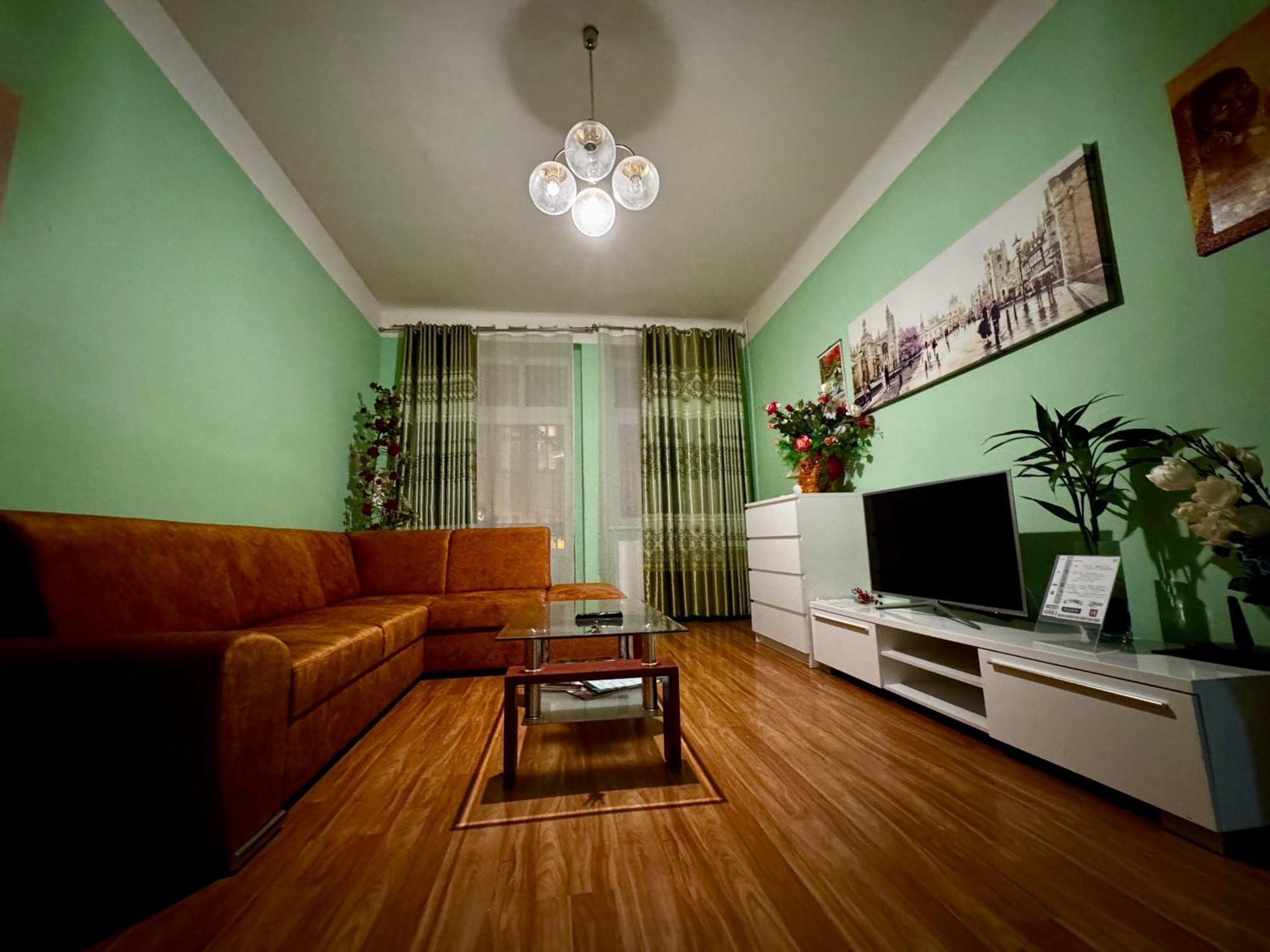 קרלובי וארי Blue Rose Apartman מראה חיצוני תמונה